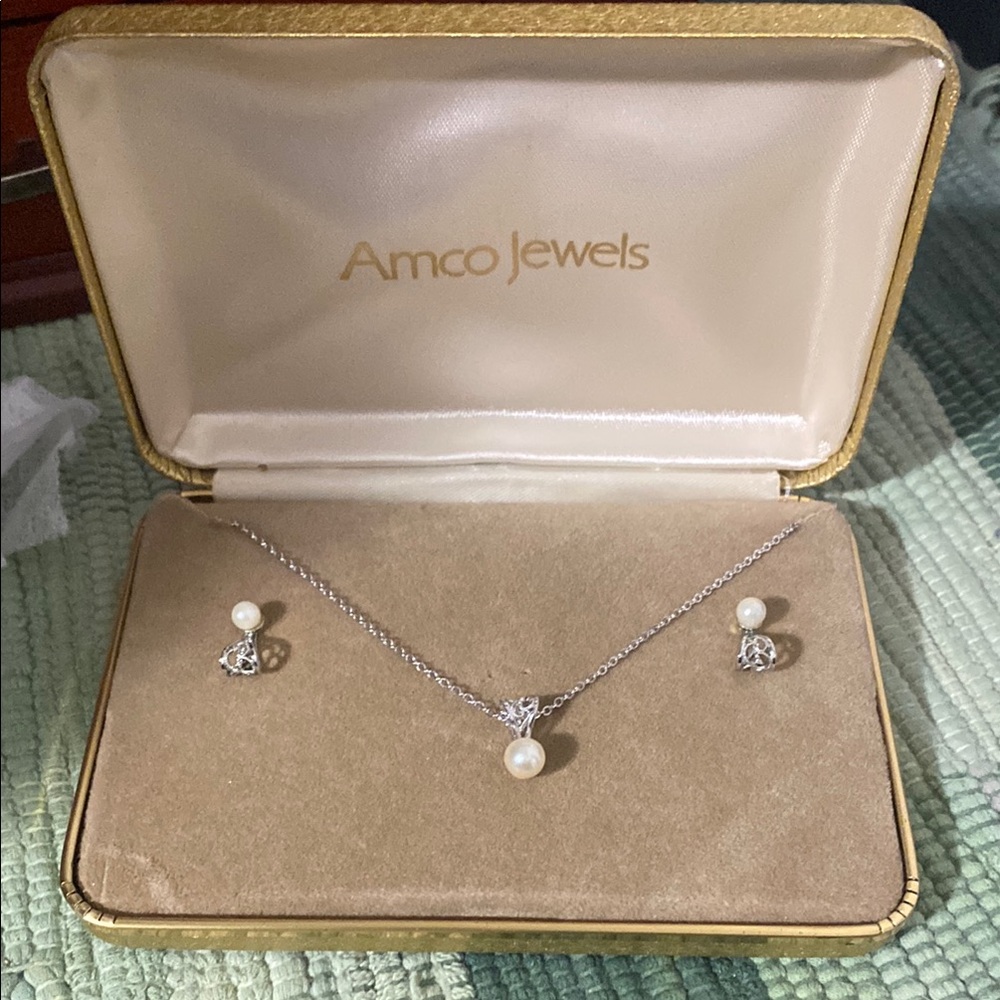 Vintage Silver Pearl Necklace and Earring Set